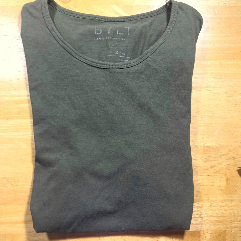 BYLT Premium Basics Olive Green T-Shirt Short Sleeve Casual Modern Fit Mens M